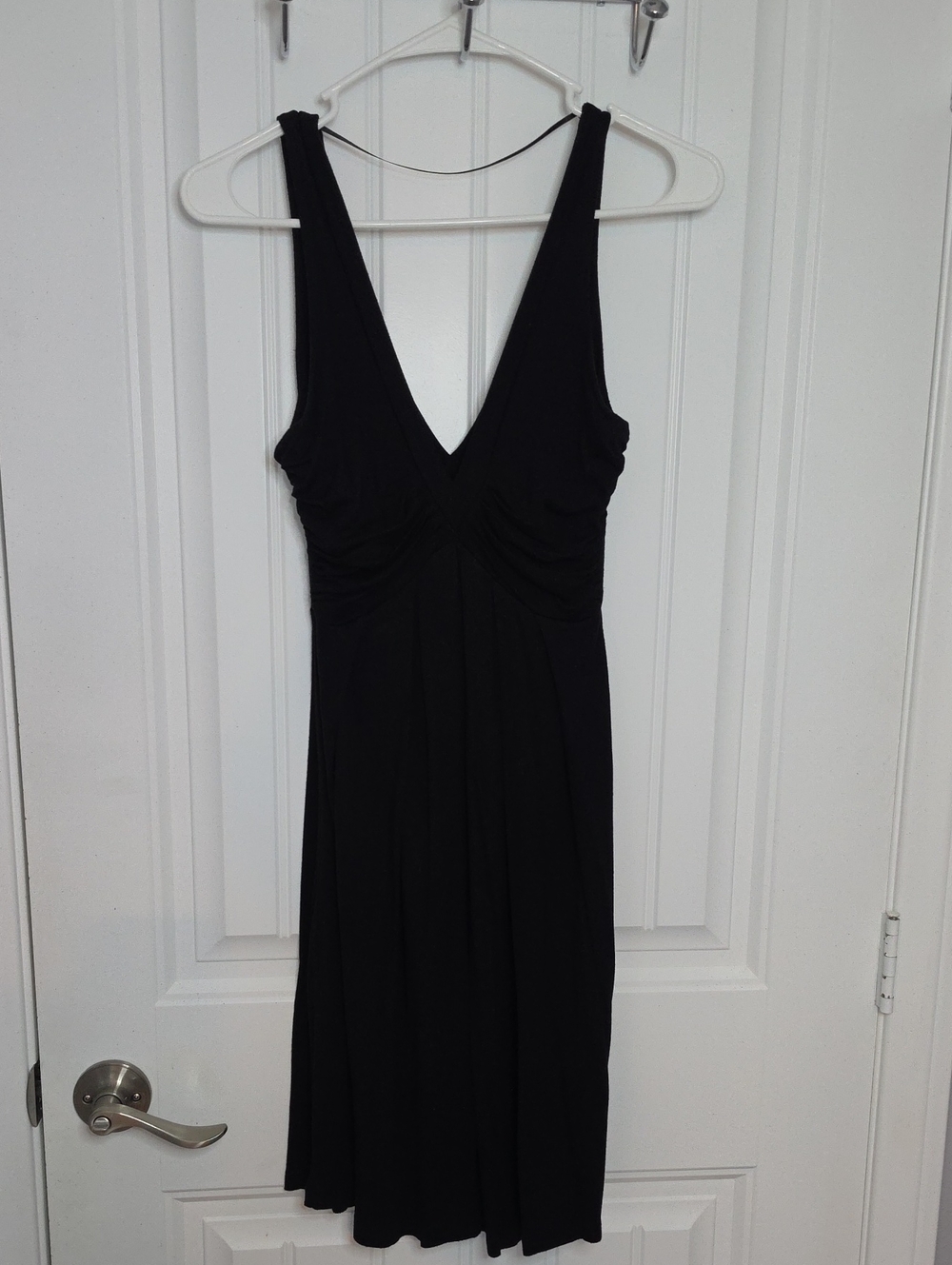 ZARA Black V-Neck Knit Top